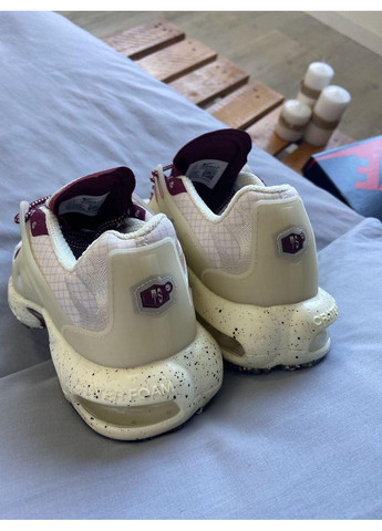 Бежевые демисезонные кроссовки мужские nike air max terrascape plus tan burgundy найк аир макс тн плюс No Brand