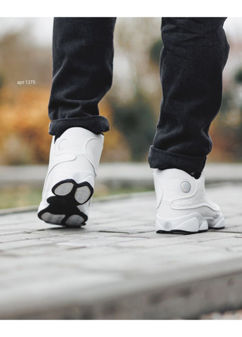 Белые зимние мужские кроссовки No Brand