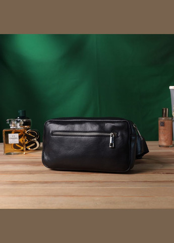 Прямокутна сумка-бананка для чоловіків із натуральної глянсової шкіри 22825 Чорна Shvigel (329148816)