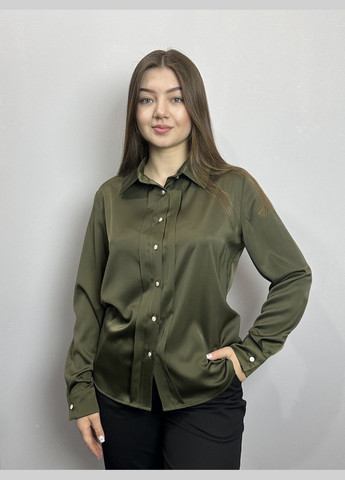 Оливкова (хакі) демісезонна блуза жіноча дизайнерська хакі на гудзики mkjl30779 Modna KAZKA
