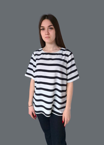 Чёрно-белую блузка женская з короткими рукавами в полоску Primark