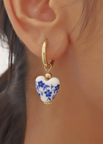 Серьги женские с голубым цветочным узором No Brand (323017291)