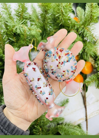 Елочное украшение конфета с декором из бисера 8см, цвет-нежно-розовый No Brand (314937245)