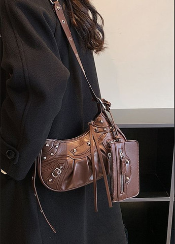 Жіноча сумка 1H-10622 крос-боді коричнева No Brand (296008157)