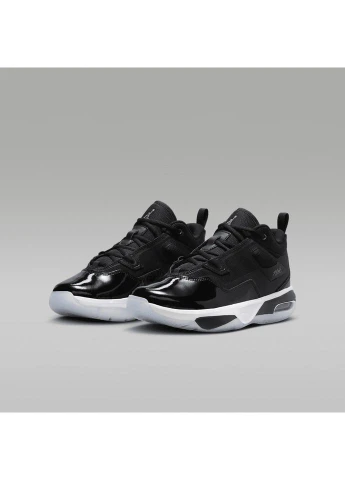 Чорно-білі кросівки nike stay loyal 3 демісезон Jordan
