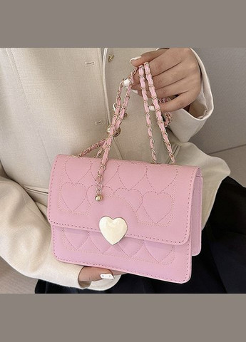 Жіноча класична сумка крос-боді на цепочці 10216 рожева No Brand (290665313)