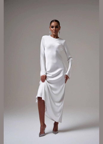 Молочное вечернее платье женское - однотонное макси, нежное и изящное JUGO однотонное