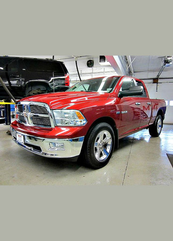 Автомобильная краска для Dodge P12 BRIGHT RED COCA COLA RED Густая краска 200 мл Multichem (322462299)