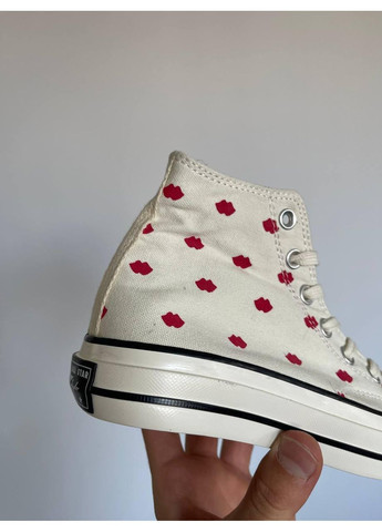 КЕДЫ ЖЕНСКИЕ CONVERSE CHUCK 70 EMBROIDERED LIPS WHITE КОНВЕРС No Brand белые демисезоны (367171935)