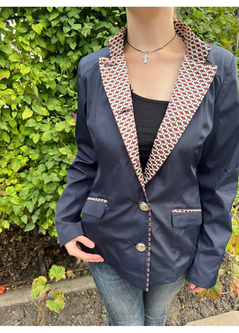 Темно-синий женский темно-синий двубортный приталенный женский жакет-пиджак с подкладкой с поясом с пуговицами с карманами с воротником-стойкой No Brand однотонный - демисезонный