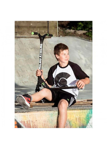 Самокат серии Trixx & Ramp - Черный Micro (331173696)
