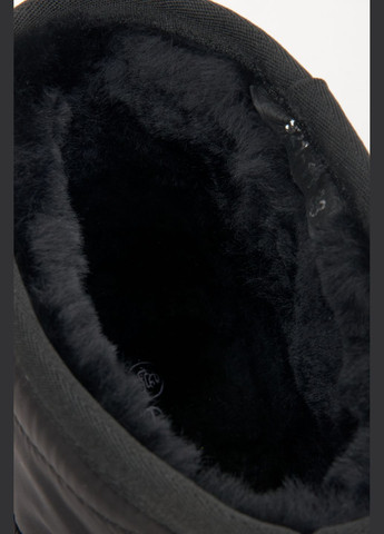 Черные дутики, цвет черный Estro