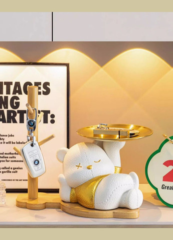 Медвижонок на деревянной подставке с подносом органайзера ключница для телефона, денег, косметики, украшений No Brand (306433264)