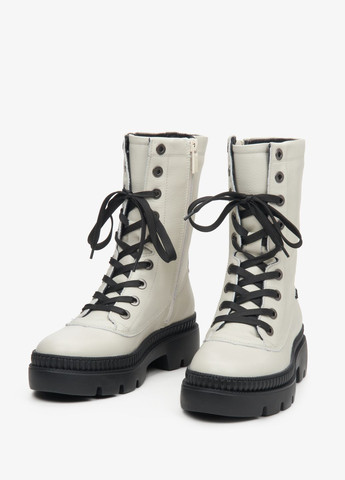Осенние ботинки, цвет белый Estro