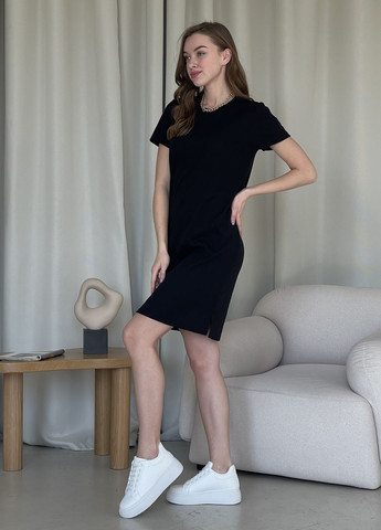 Черное повседневный платье-футболка до колена в рубчик черное 700000141 оверсайз, платье-футболка Merlini однотонное