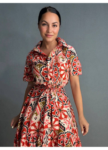 Червона кежуал сукня жіноча 4338 довга з воланом і орнаментом червона MIX RAY з геометричним візерунком