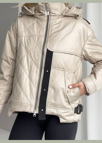Бежева жіноча тепла куртка колір бежевий р.xxl 450288 New Trend