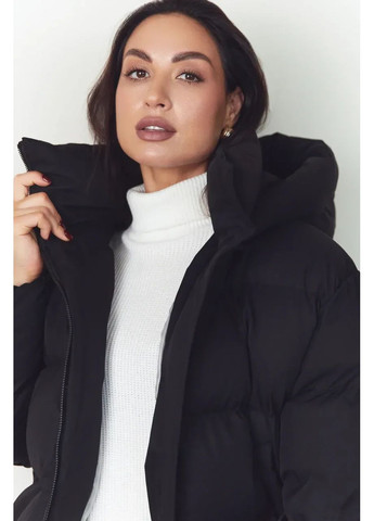 Черная зимняя женская зимняя куртка. Seventeen