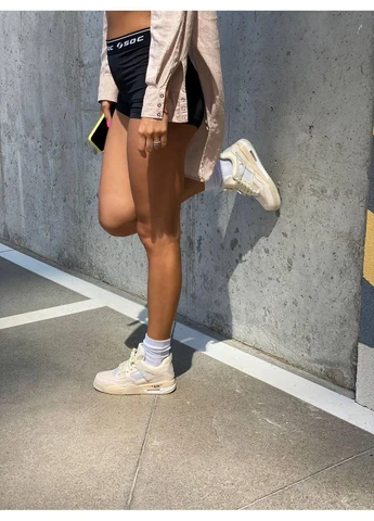 Бежевые демисезонные кроссовки мужские nike air jordan retro 4 beige 3 найк аир джордан бежевые No Brand