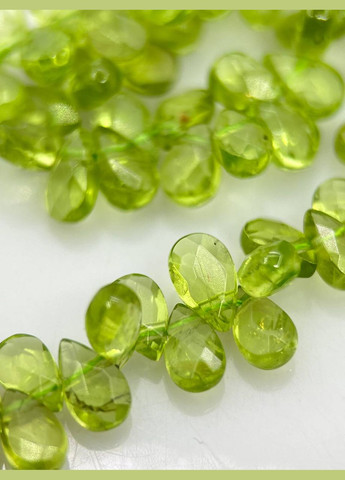 Бусы перидот 44 см No Brand (300800532)