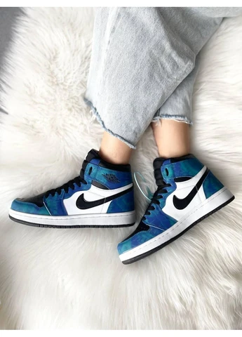 Белые демисезонные кроссовки мужские nike air jordan 1 retro high tie-dye v2 найк аир джордан No Brand