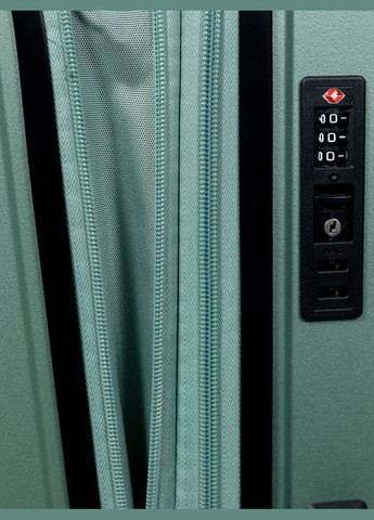 Чемодан средний M 49103 полипропилен Зелёный Snowball (297983493)