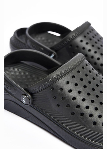 Кроксы мужские черного цвета Let's Shop (329687865)