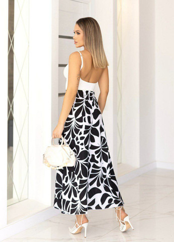 Черная повседневная с абстрактным узором юбка меди с разрезом на ножке Allthings а-силуэта (трапеция)