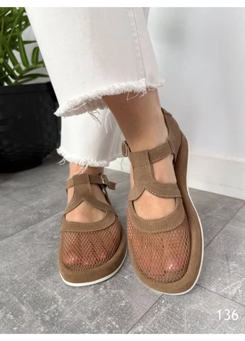 Замшеві босоніжки з сіткою No Brand (396094511)