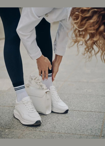 Черные демисезонные бесшовные женские леггинсы Gabriella