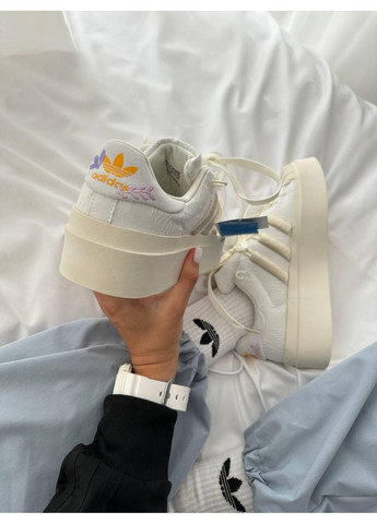 Бежевые демисезонные кроссовки мужские adidas superstar bonega white beige адидас суперстар No Brand