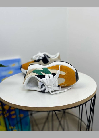 Бежеві дитячі кросівки бежеві 857 No Brand