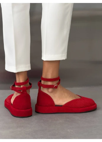 Красные красные босоножки No Brand