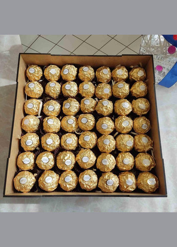 Подарунковий бокс з цукерками Ferrero для дівчини на день народження новий рік 8 березня день закоханих (ar30) No Brand (315888799)