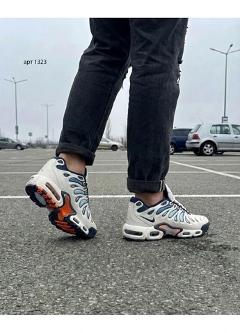 Сірі Осінні кросівки grey aquarius blue Nike Air Max Plus Drift Football