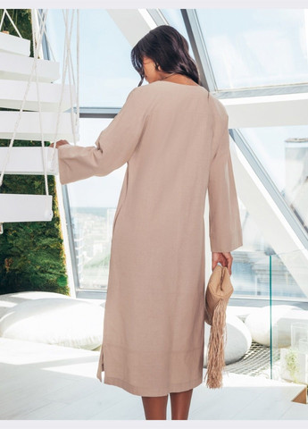 Бежевое льняное платье бежевого цвета с разрезами по бокам Dressa