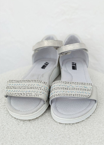 Молочные летние кожаные босоножки с закрытым задником для девочек InFashion