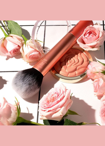 Кисть для пудры и бронзера (Реал Техникс) Powder Bronzer Brush RT201 (20.3 см) Real Techniques (278773748)