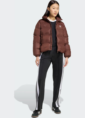 Коричнева демісезонна куртка adicolor short puffer adidas