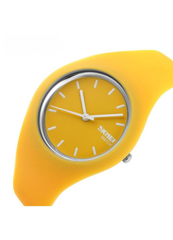 Часы кварцевые спортивные желтые для мужчин и женщин с водозащитой 50 м и каучуковым ремешком ProDobro (367267409)