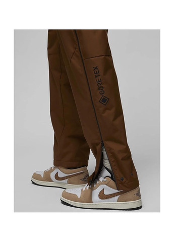 Коричневые демисезонные брюки Air Jordan