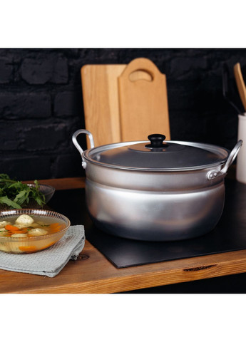 Кастрюля сферическая матовая алюминиевая с крышкой и двумя металлическими ручками 3.4 л Interos (296467998)