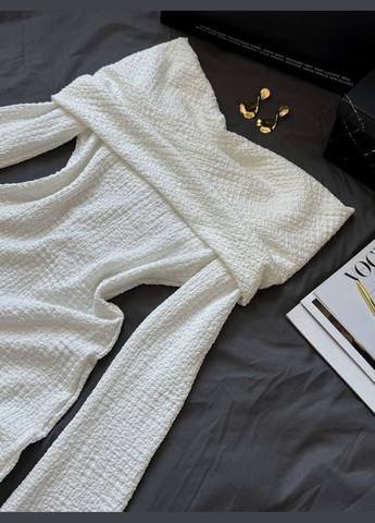 Жіноча молочна сукня No Brand (338377248)