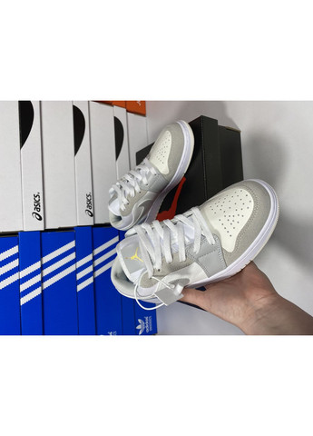 КРОСІВКИ ЖІНОЧІ NIKE JORDAN 1 LIGHT GREY НАЙК АІР ДЖОРДАН No Brand сірі демісезони (367172768)