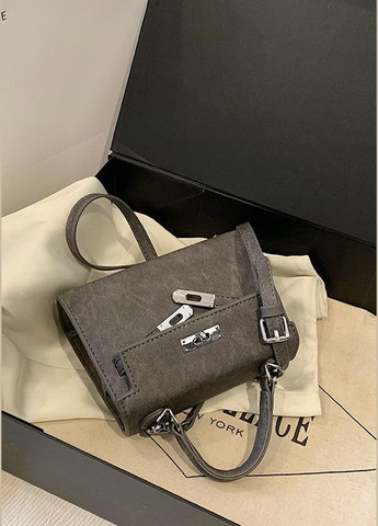 Жіноча сумка 79002 85090 крос-боді на ремінці сіра No Brand (296008241)