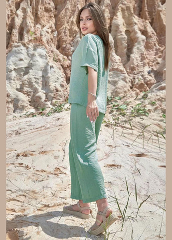 Жіночий костюм двійка. Зелений Seventeen (340477004)