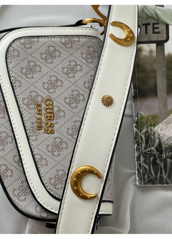 Женская сумка Guess Saddle Bag G Dream багет на плечо Гес крос боди пудровый седло No Brand (362495130)