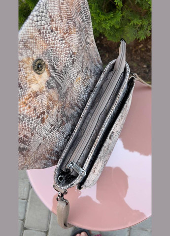 Сумка кросс боди натуральная лазерная кожа с клапаном на магните Турция беж с золотом и змеиным принтом Desisan (341322606)