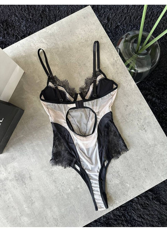 Боді чорне з чашечкою та регульованими шлейками Vital-Textile 132/45 (361853724)