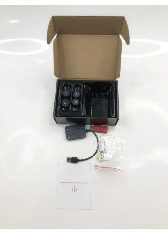 Система контролю тиску в шинах TPMS USB для Android автомагнітоли, 4 зовнішні датчики ( TPMS-9 ) Mhz (386205076)